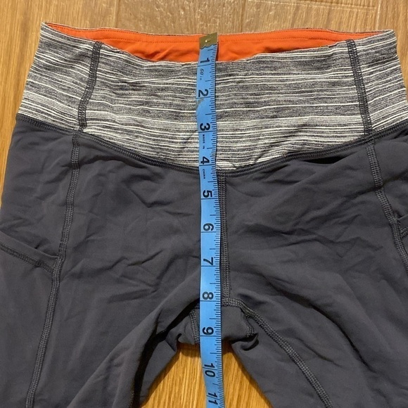 Lululemon Speed Tight *Luxtreme Grey / Grey Striped / Orange Leggings  (Size 2) - Picture 7 of 12